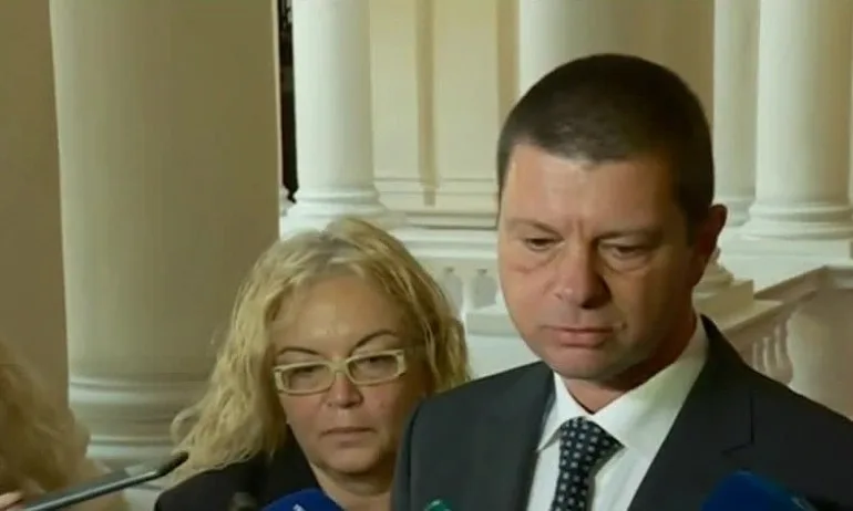 Депутатите избраха Красимир Влахов за конституционен съдия - Tribune.bg