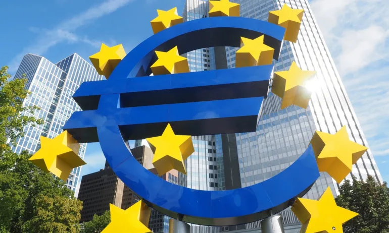 Fitch Ratings: Липсата на правителство и дългите преговори за съставяне на коалиция биха забивили влизането в еврозоната след 2025 г. - Tribune.bg