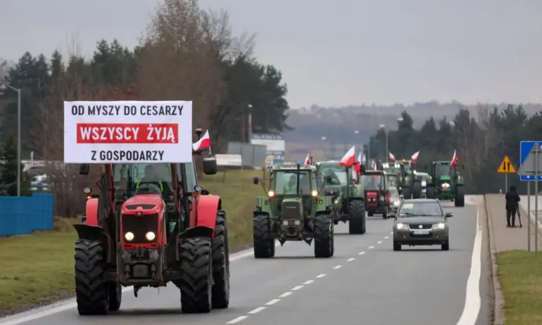Полски фермери блокираха ключов път към Германия - Tribune.bg