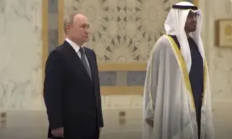 ОАЕ посрещна Путин с почести, бойни самолети го охраняват