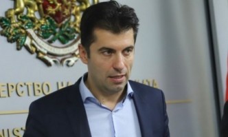 Очаквано: Отлага се посещението на Кирил Петков в Скопие