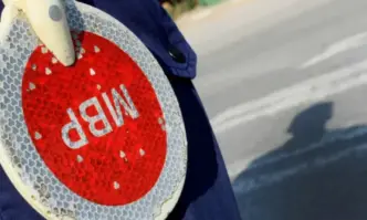 След опасна гонка: Задържаха 20 човека във Велико Търново