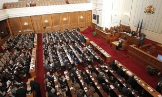 Парламентът прие на първо четене Бюджет 2019