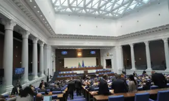 Парламентът одобри старт на преговори с Хюндай за изграждане на 7 и 8 блок на АЕЦ Козлодуй