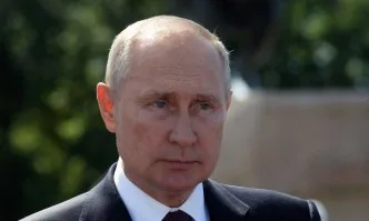 Таблоиди съобщиха, че Путин се оттегля заради болест, Кремъл отрече