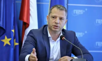 Делян Добрев: Асен Василев да покрие дефицита от 1 млрд. лева в енергетиката