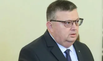 Цацаров: Образувани са 57 разследвания за нарушения на Изборния кодекс