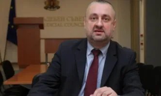 Ясен Тодоров: Антикорупционният закон на кабинета Петков, е опасен за България